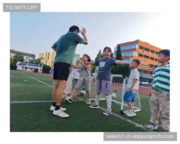 琑队如何完善青训到一线的试训与评估流程，青训训练